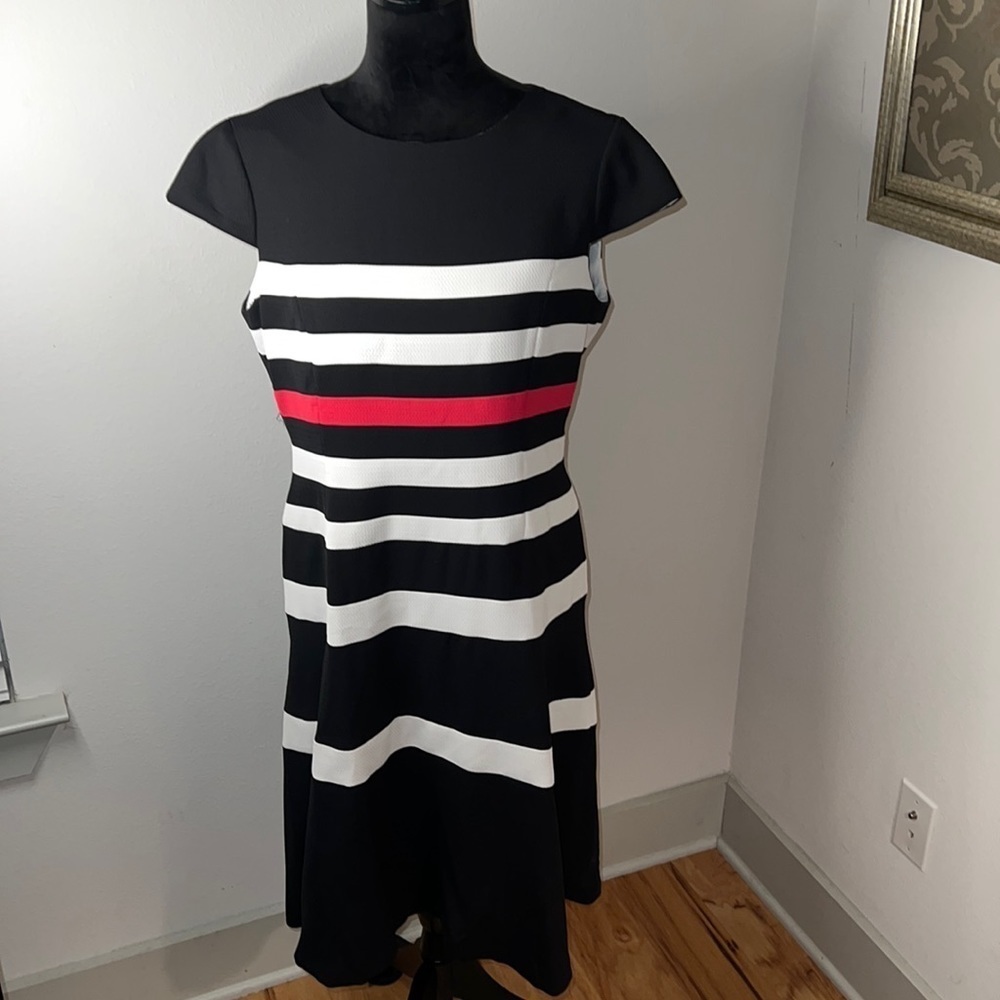 Anne Klein stripe shift dress fitted waist cap sleeve Sz 12